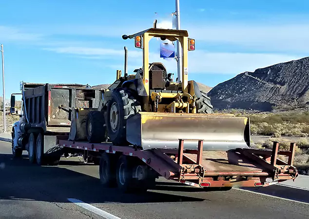 Why Choose Denver Heavy Hauling Over Other Heavy Equipment Shipping Companies?
